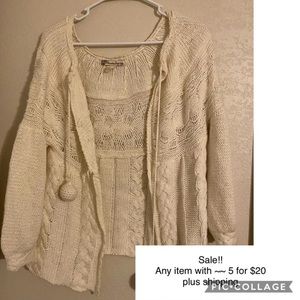 ~~ American Rag sweater